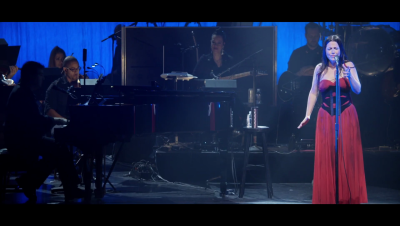Click to view full size image
==============
amyleefans01951.png amyleefans01951.png