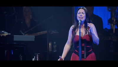 Click to view full size image
==============
amyleefans04081.png amyleefans04081.png