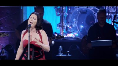 Click to view full size image
==============
amyleefans01831.png amyleefans01831.png