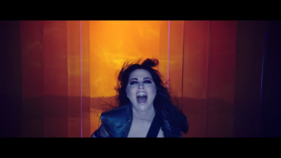 Click to view full size image
==============
amyleefans03181.png amyleefans03181.png