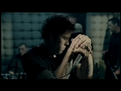 Keywords: amy lee,amy photos,evanescence,fallen,music video,bring me to life