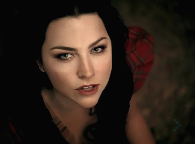 Click to view full size image
==============
amyleefans5.png amyleefans5.png