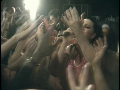 Keywords: going under,amy lee,amy photos,evanescence,fallen,music video