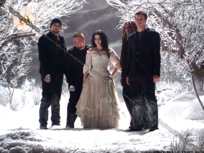 Keywords: amy lee,amy photos,evanescence,gallery,music video,the open door,Lithium