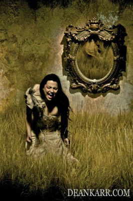 Keywords: amy lee,amy photos,evanescence,gallery,music video,My Heart is Broken