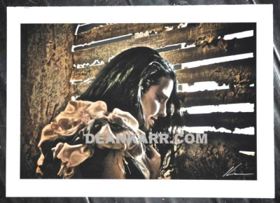 Keywords: amy lee,amy photos,evanescence,gallery,music video,My Heart is Broken
