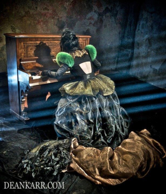 Click to view full size image
==============
Keywords: amy lee,amy photos,evanescence,gallery,music video,My Heart is Broken Keywords: amy lee,amy photos,evanescence,gallery,music video,My Heart is Broken