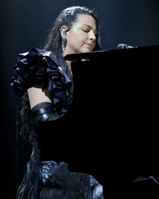 Keywords: AMC,amy lee,amy photos,amy pic,evanescence