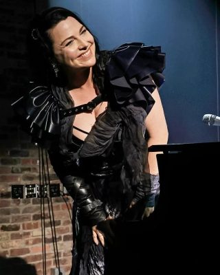 Keywords: AMC,amy lee,amy photos,amy pic,evanescence