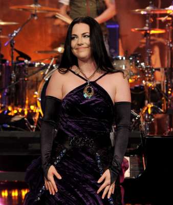 Click to view full size image
==============
Keywords: amy photos,amy lee,amy pic,evanescence,evanescence pics,jay leno Keywords: amy photos,amy lee,amy pic,evanescence,evanescence pics,jay leno