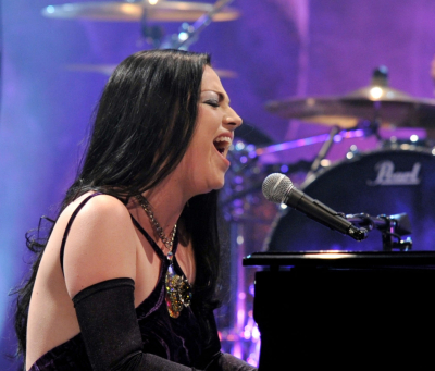 Click to view full size image
==============
Keywords: amy photos,amy lee,amy pic,evanescence,evanescence pics,jay leno Keywords: amy photos,amy lee,amy pic,evanescence,evanescence pics,jay leno