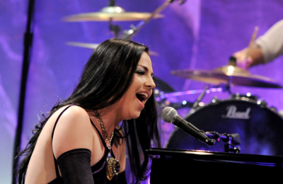 Click to view full size image
==============
Keywords: amy photos,amy lee,amy pic,evanescence,evanescence pics,jay leno Keywords: amy photos,amy lee,amy pic,evanescence,evanescence pics,jay leno