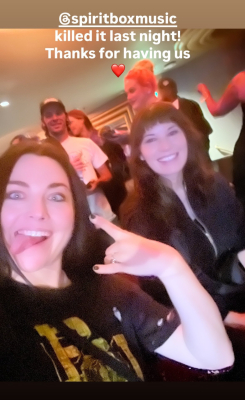 Click to view full size image
==============
Keywords: amy lee,amy pic,amy photos,evanescence,evanescence pics,instagram Keywords: amy lee,amy pic,amy photos,evanescence,evanescence pics,instagram